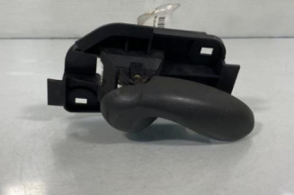 Poignee interieur avant droit FIAT PUNTO 2