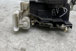 Serrure avant droit FIAT PUNTO 2