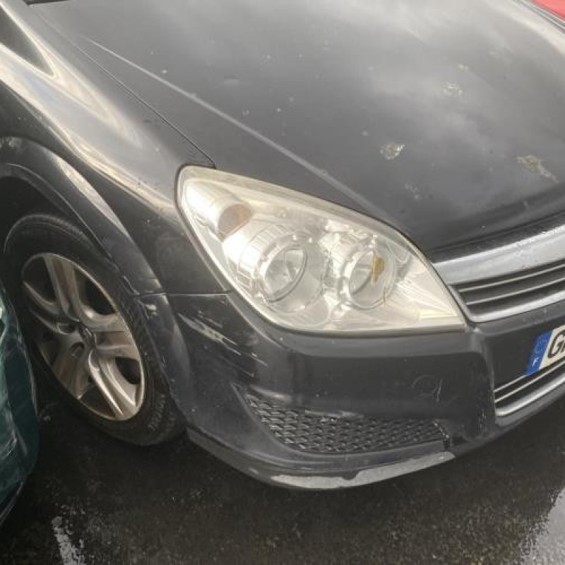 Feu arriere principal gauche (feux) OPEL ASTRA H Photo n°18