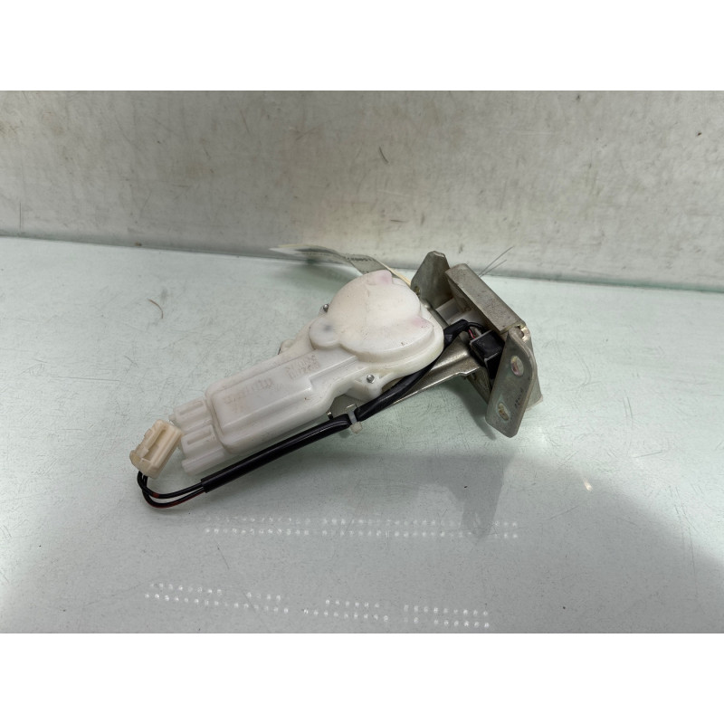 Serrure de coffre SUZUKI SWIFT 4 Photo n°4