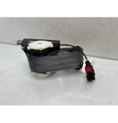 Pretensionneur de ceinture avant droit RENAULT CLIO 3 Photo n°1