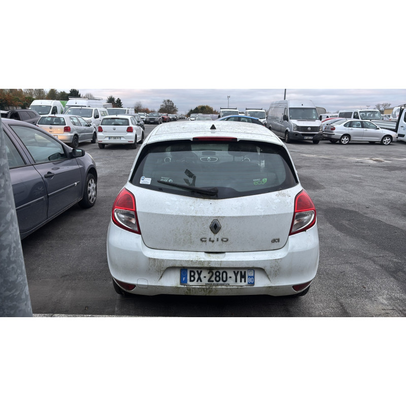 Pretensionneur de ceinture avant droit RENAULT CLIO 3 Photo n°8