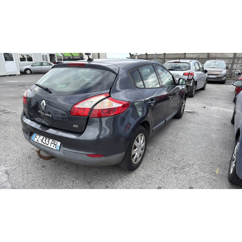Pretensionneur de ceinture avant gauche RENAULT MEGANE 3 Photo n°7