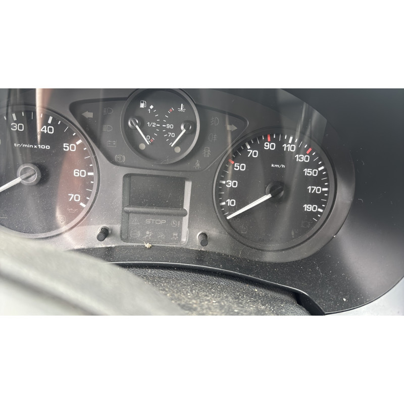Poignee interieur porte laterale droite CITROEN BERLINGO 2 Photo n°16