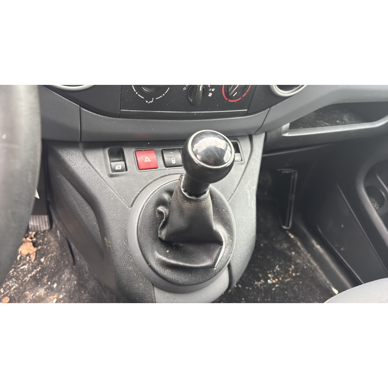 Poignee interieur porte laterale droite CITROEN BERLINGO 2 Photo n°18