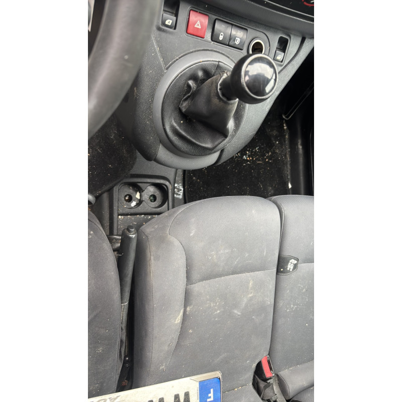Poignee interieur porte laterale droite CITROEN BERLINGO 2 Photo n°19
