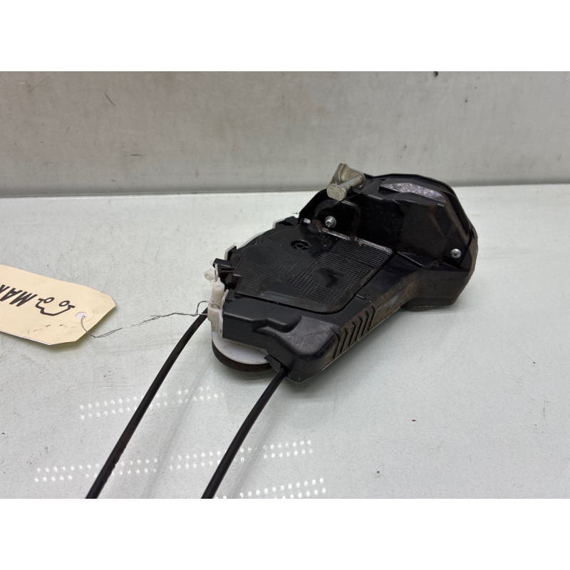 Serrure arriere droit TOYOTA YARIS 3 Photo n°3