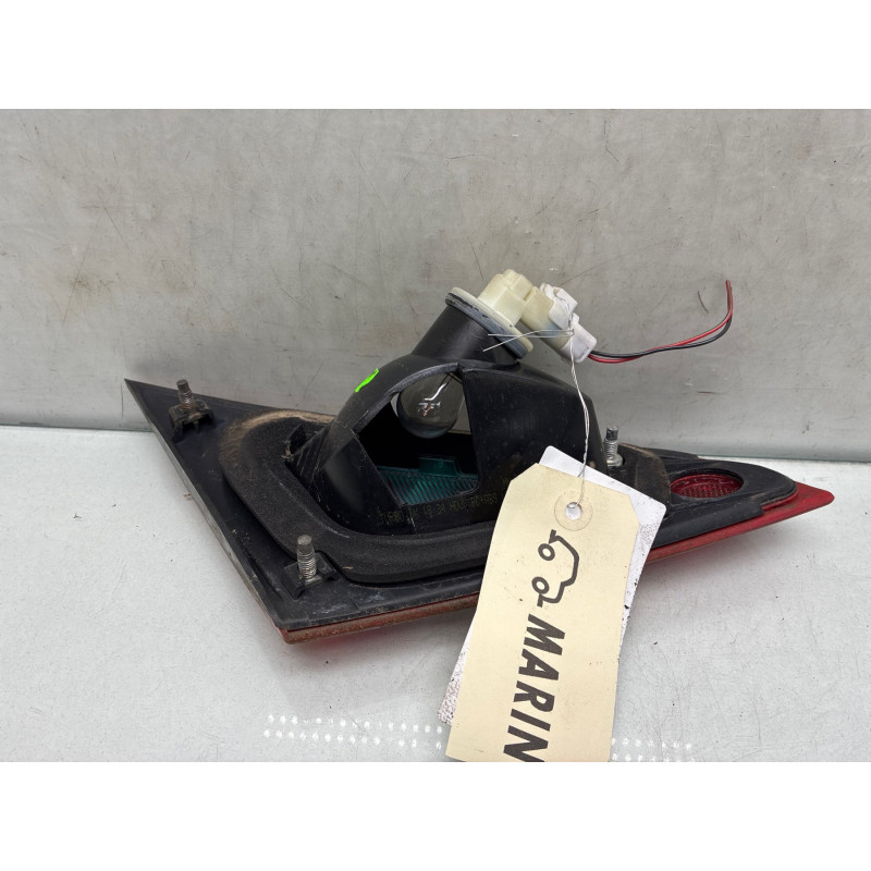 Feu arriere secondaire droit (feux) MITSUBISHI COLT 6 Photo n°3