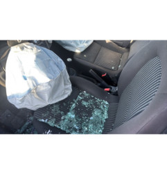 Feu arriere secondaire gauche (feux) MITSUBISHI COLT 6