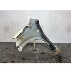 Aile avant droit DAIHATSU SIRION 2