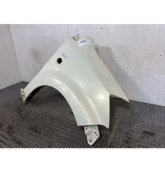 Aile avant droit DAIHATSU SIRION 2