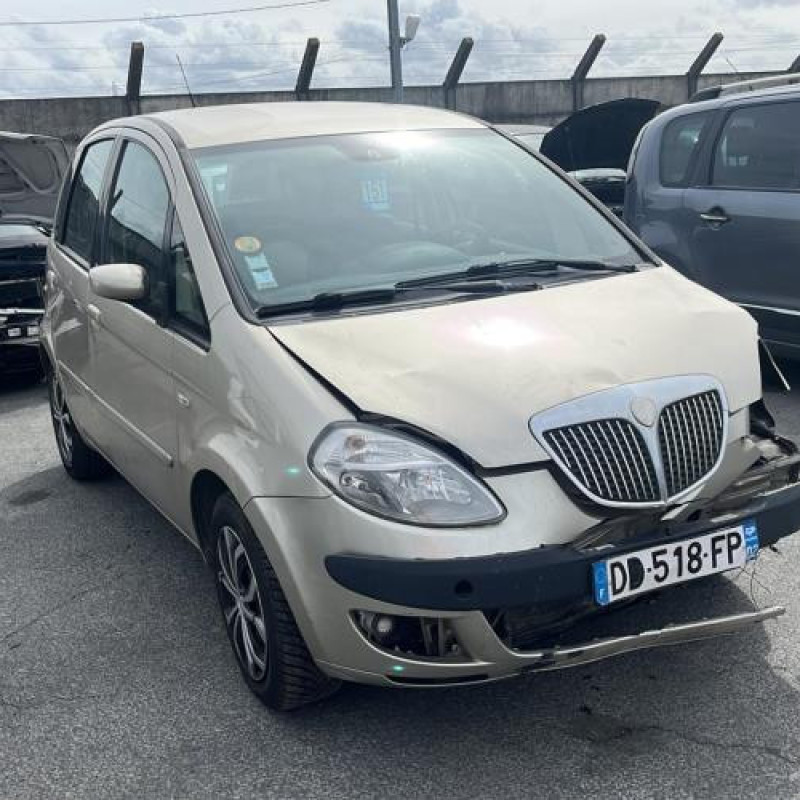 Attache ceinture avant droit LANCIA MUSA Photo n°6