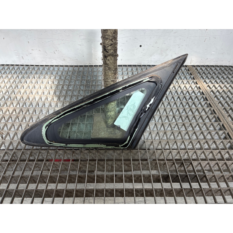 Custode avant droit OPEL CORSA D Photo n°1