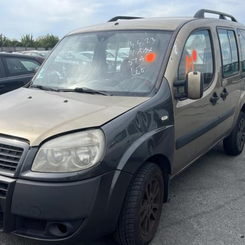 Bras essuie glace arriere FIAT DOBLO 1 Photo n°5