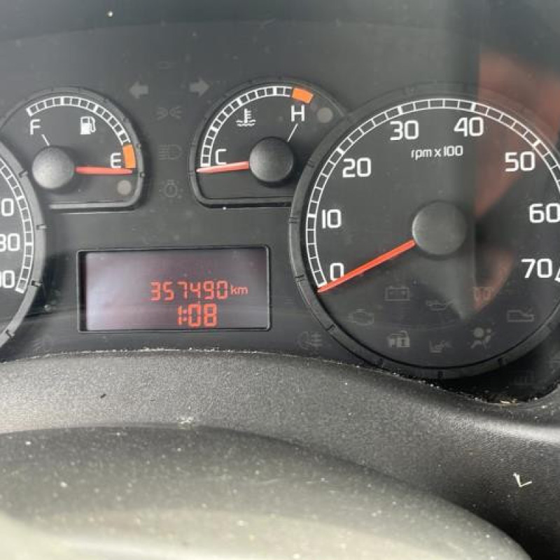 Bras essuie glace arriere FIAT DOBLO 1 Photo n°12