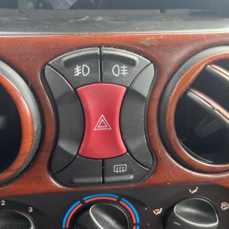 Bras essuie glace arriere FIAT DOBLO 1 Photo n°13