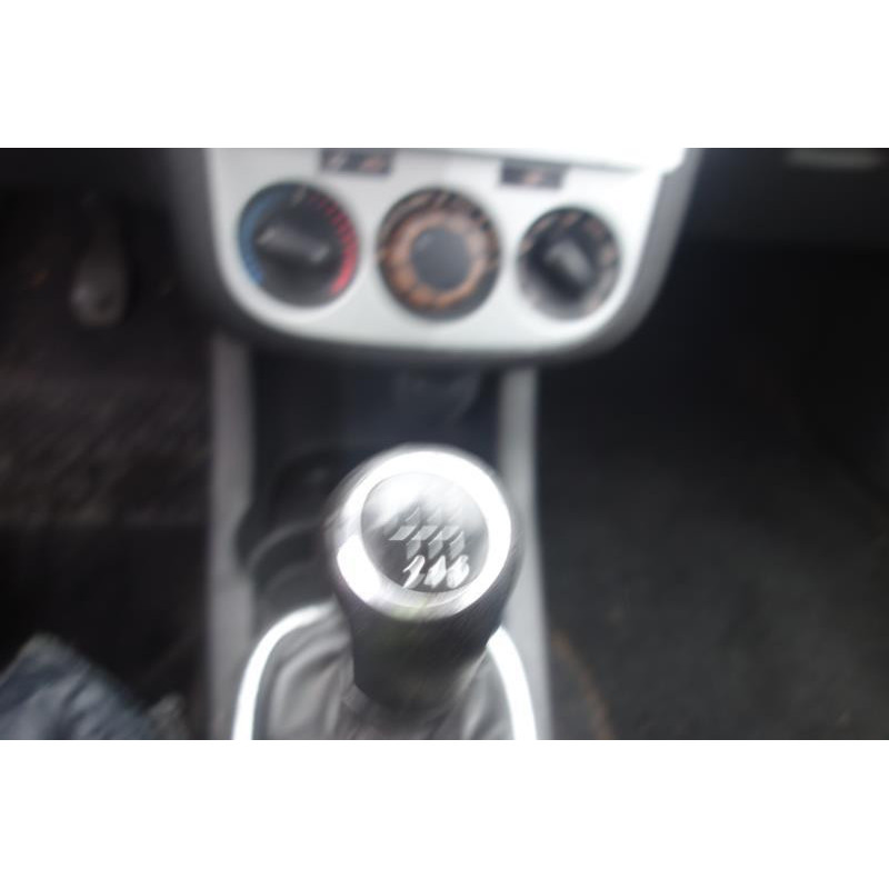 Etrier avant droit (freinage) OPEL CORSA D Photo n°7