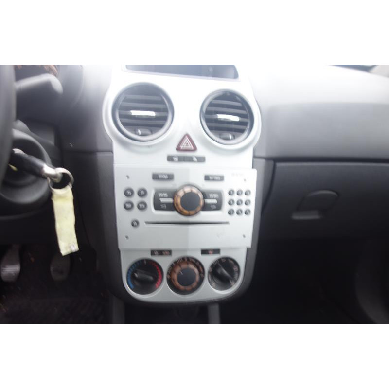 Etrier avant droit (freinage) OPEL CORSA D Photo n°13