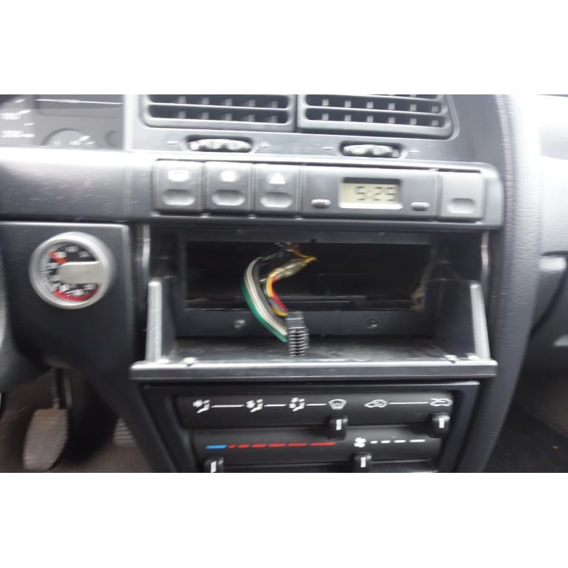 Etrier arriere droit (freinage) CITROEN XANTIA Photo n°11