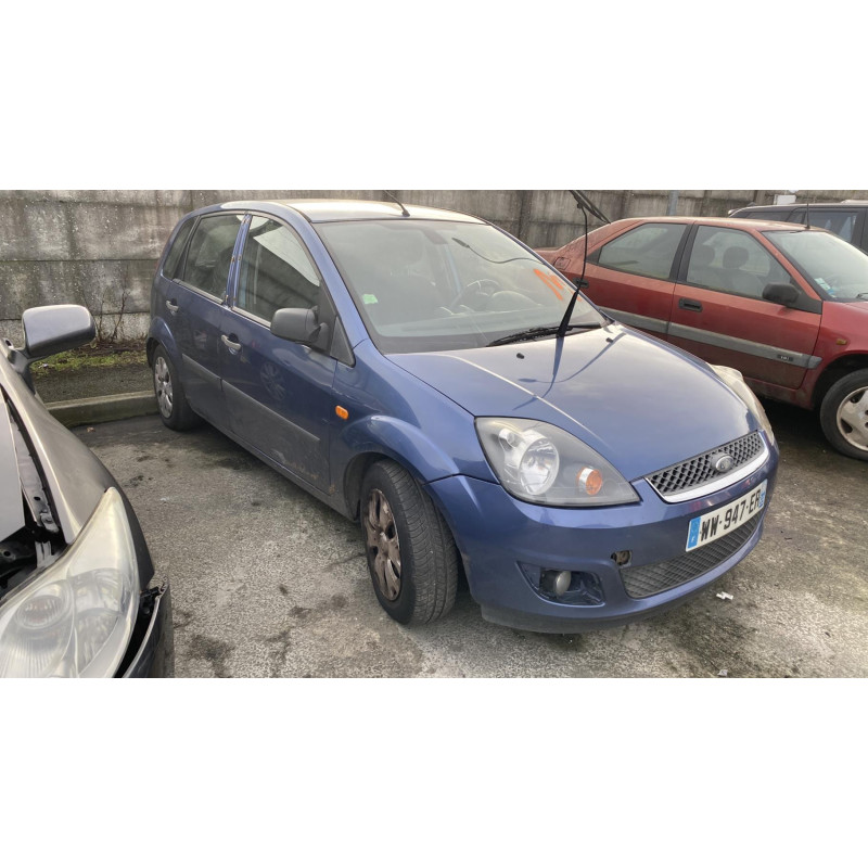 Serrure avant gauche FORD FIESTA 5 Photo n°9