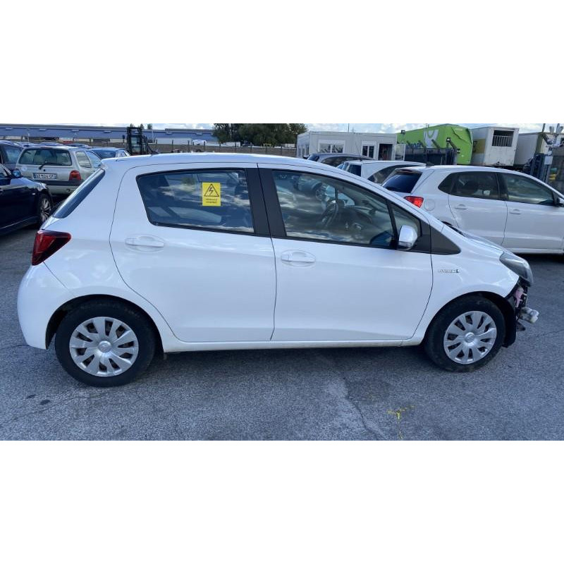 Pretensionneur de ceinture avant droit TOYOTA YARIS 3 Photo n°7