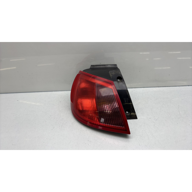 Feu arriere principal gauche (feux) MITSUBISHI COLT 6 Photo n°1