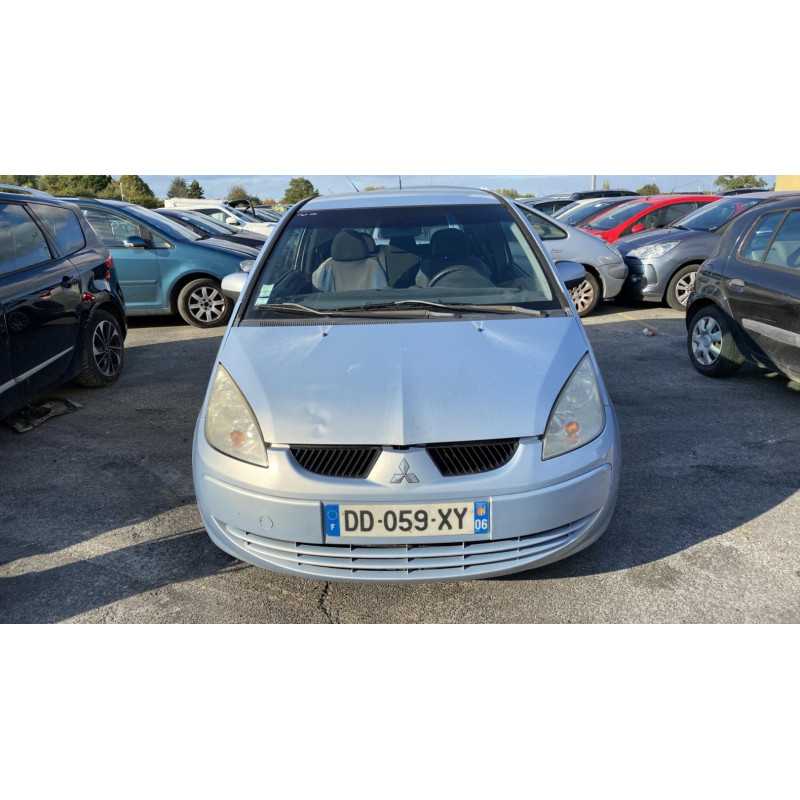 Feu arriere principal gauche (feux) MITSUBISHI COLT 6 Photo n°8