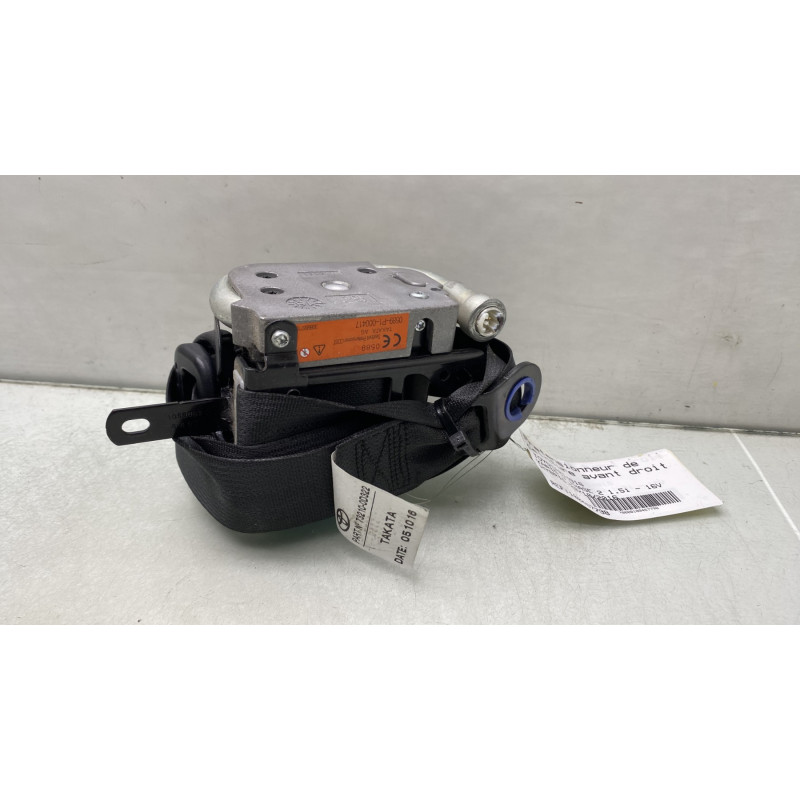 Pretensionneur de ceinture avant droit TOYOTA YARIS 3 Photo n°3