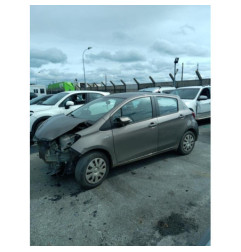 Pretensionneur de ceinture avant droit TOYOTA YARIS 3