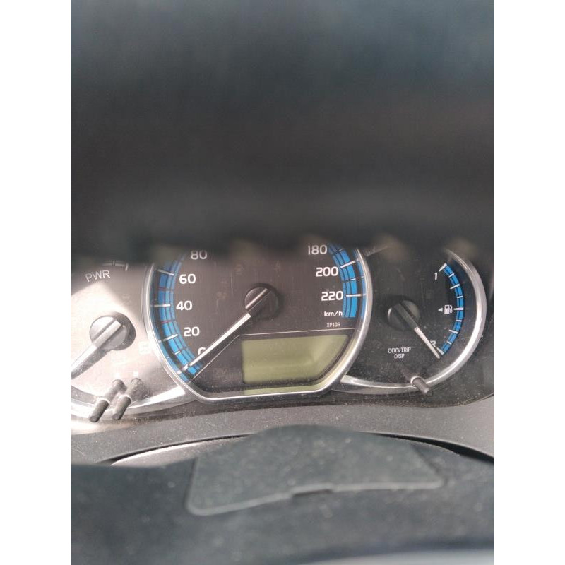 Pretensionneur de ceinture avant droit TOYOTA YARIS 3 Photo n°15