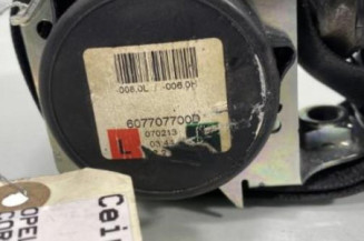 Ceinture avant gauche OPEL CORSA D