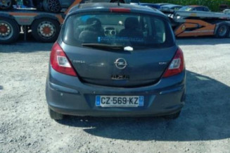 Ceinture avant gauche OPEL CORSA D