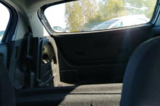 Ceinture avant gauche OPEL CORSA D