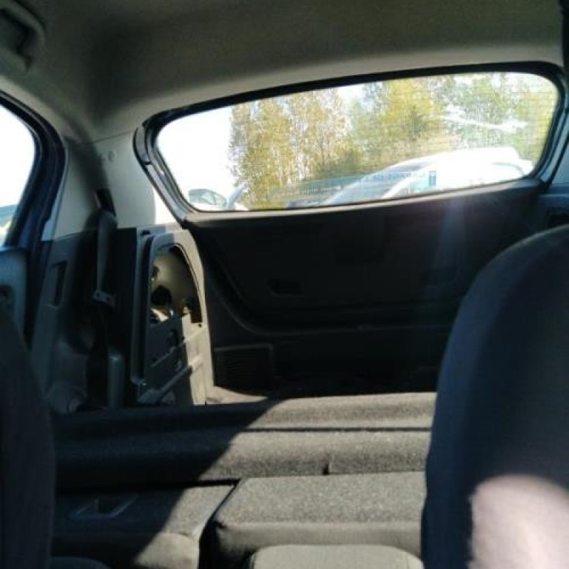 Ceinture avant gauche OPEL CORSA D Photo n°10