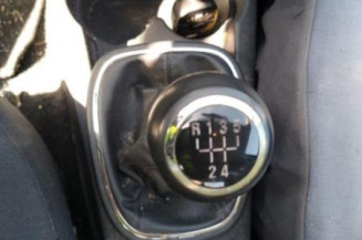 Ceinture avant gauche OPEL CORSA D