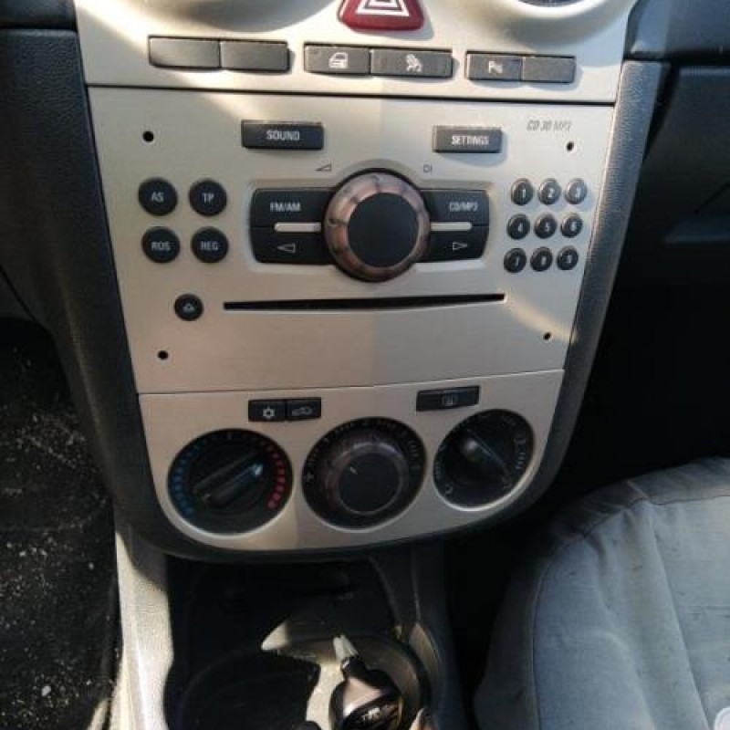 Ceinture avant gauche OPEL CORSA D Photo n°13