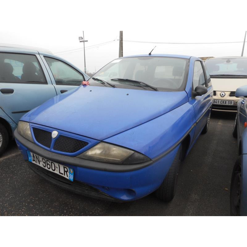 Custode arriere droit LANCIA YPSILON 3 Photo n°1