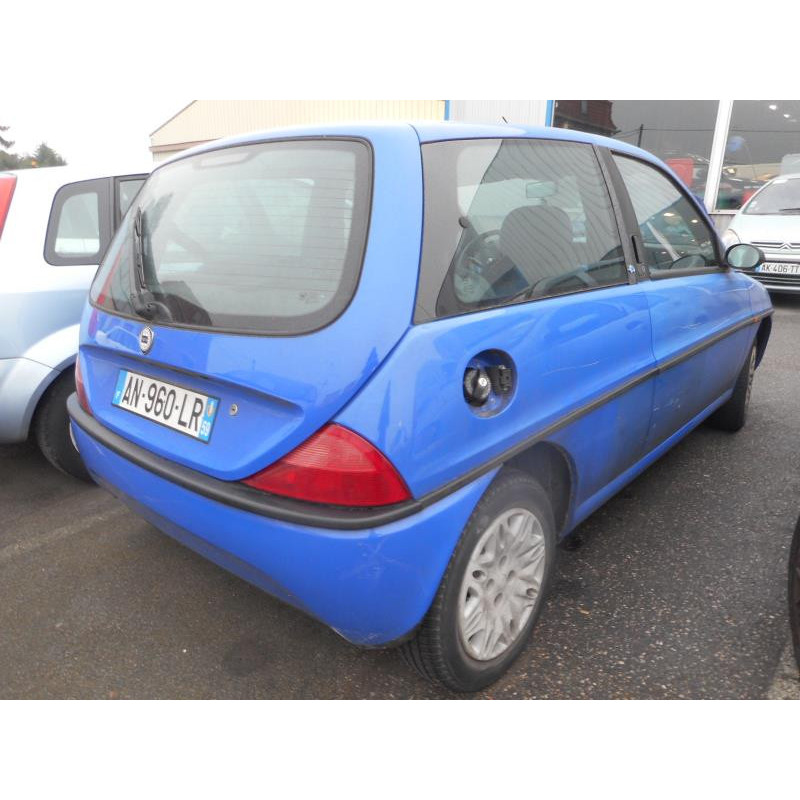 Custode arriere droit LANCIA YPSILON 3 Photo n°3