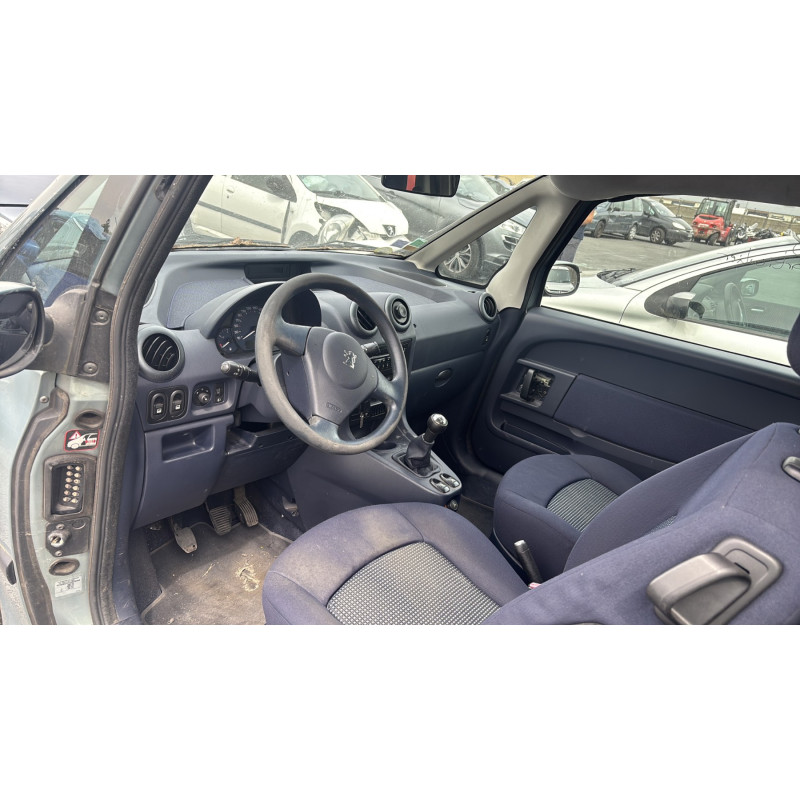 Cremaillere assistee PEUGEOT 1007 Photo n°16