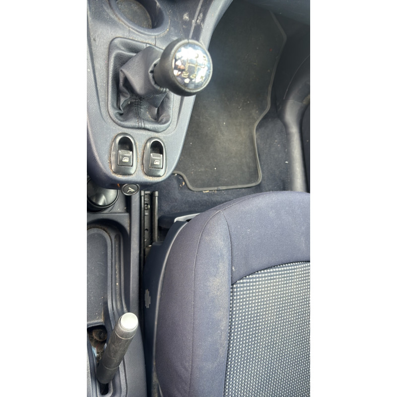 Cremaillere assistee PEUGEOT 1007 Photo n°17