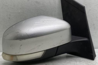 Retroviseur droit FORD FOCUS 2