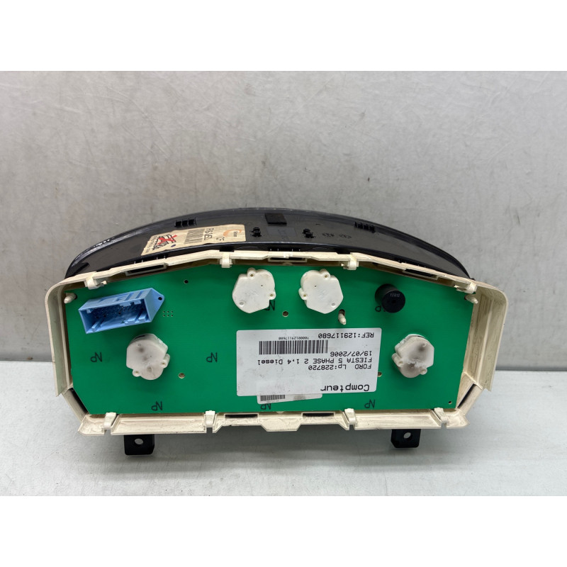 Compteur FORD FIESTA 5 Photo n°3
