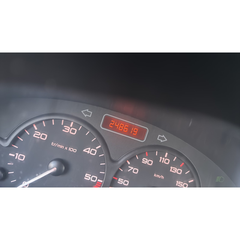 Compteur PEUGEOT 206 Photo n°20