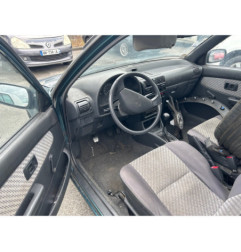 Retroviseur droit TOYOTA STARLET 2