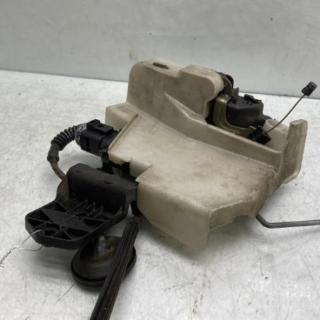 Serrure avant droit VOLKSWAGEN PASSAT 4