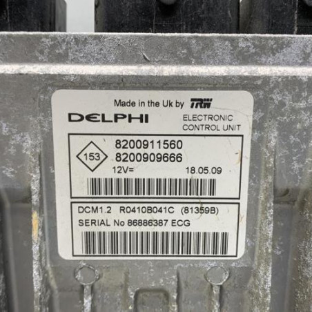 Calculateur moteur RENAULT CLIO 3