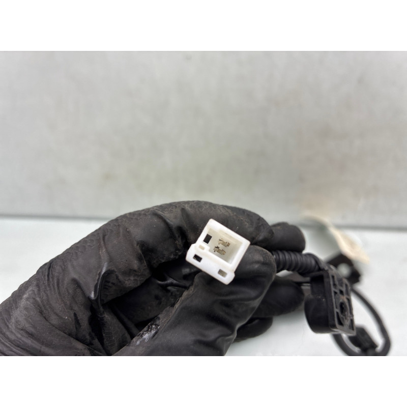 Attache ceinture arriere droit KIA PICANTO 2 Photo n°1