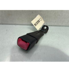 Attache ceinture arriere droit SUZUKI SWIFT 4