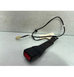 Attache ceinture avant gauche SUZUKI SWIFT 4