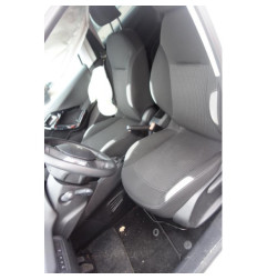 Bras essuie glace arriere PEUGEOT 208 1